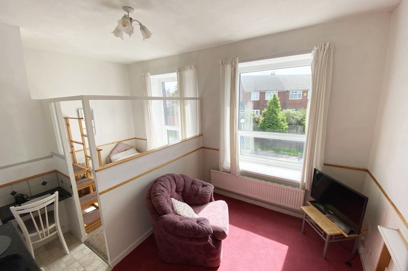 Property at Ripponden Road 627a, 627b and 629a, Oldham, Greater Manchester