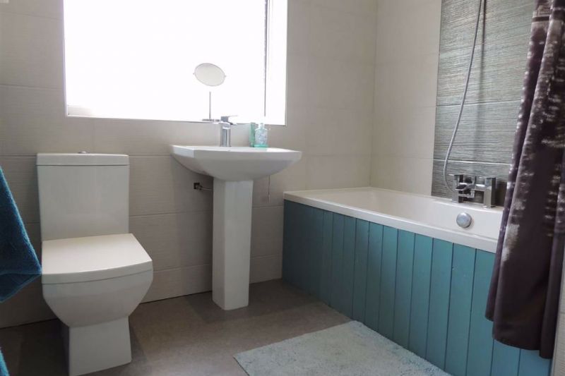 Family Bathroom - Constable Drive, Marple Bridge, Stockport