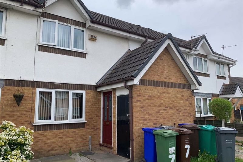 Property at Aldermoor Close, Openshaw, Manchester