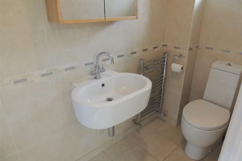 En Suite Shower Room - Abbotsleigh Drive, Bramhall, Stockport