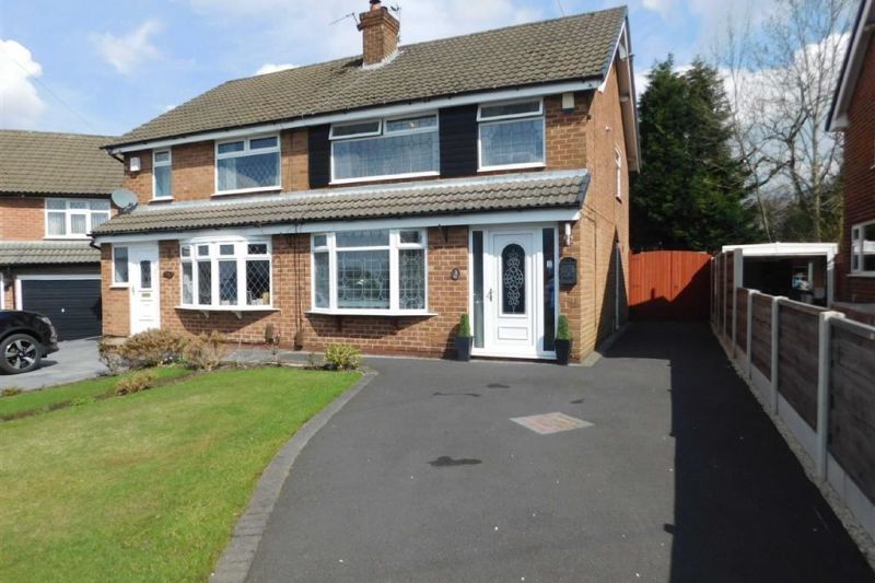 Property at Davenport Drive, Woodley, Stockport