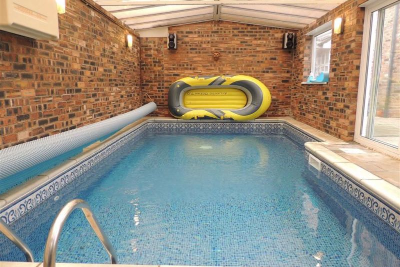 Indoor Heated Pool - Clarendon Road, Hazel Grove, Stockport