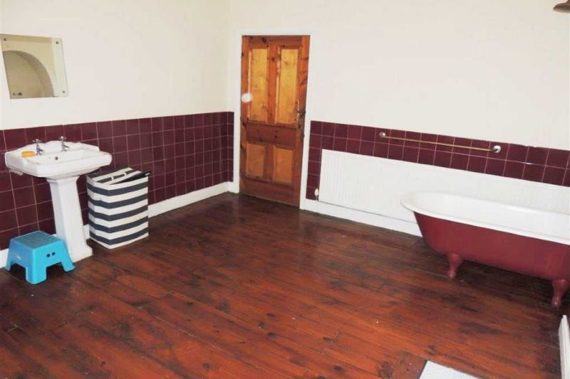 Bathroom/Shower room - Fairfield Square, Droylsden, Manchester