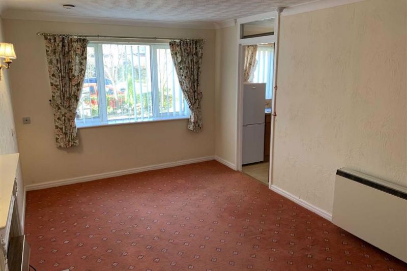 Lounge/Dining Room - Redfern House, Harrytown, Romiley