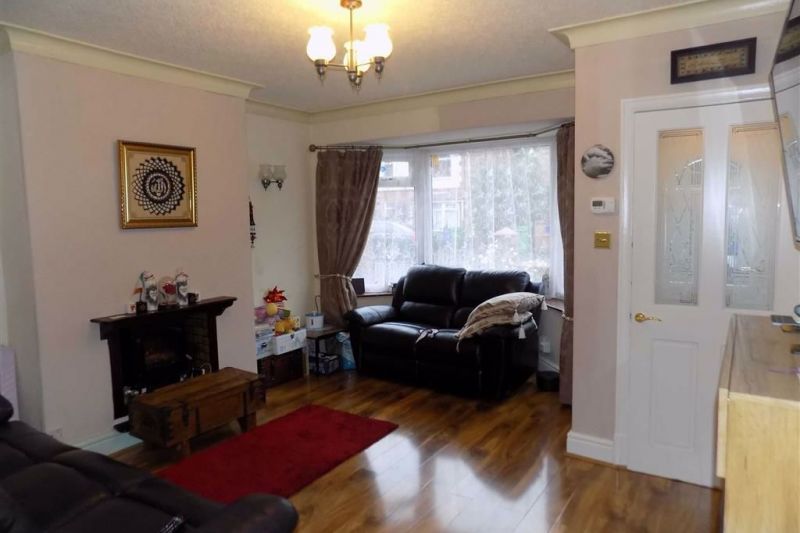 Property at Edgeworth Drive, Manchester