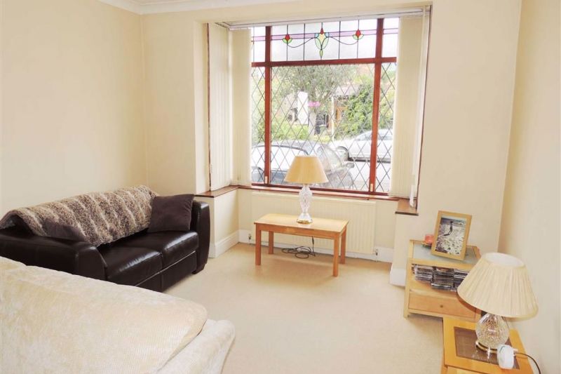 Lounge/ Family Room - Kingsley Grove, Audenshaw, Manchester