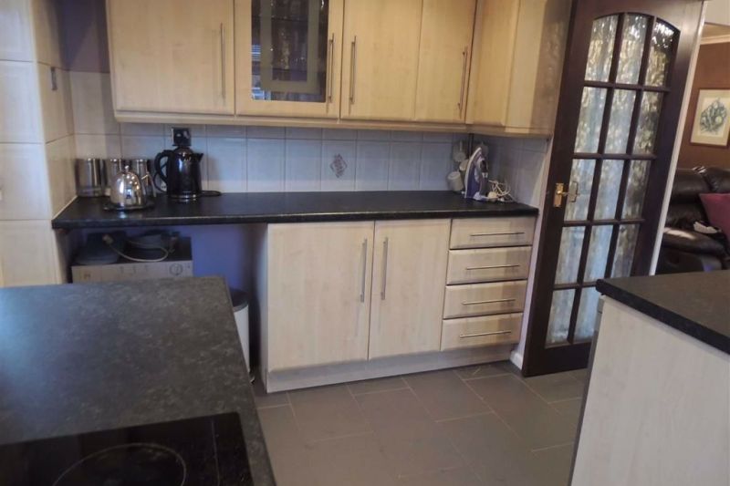 Fitted Kitchen - Larkswood Drive, Offerton, Stockport