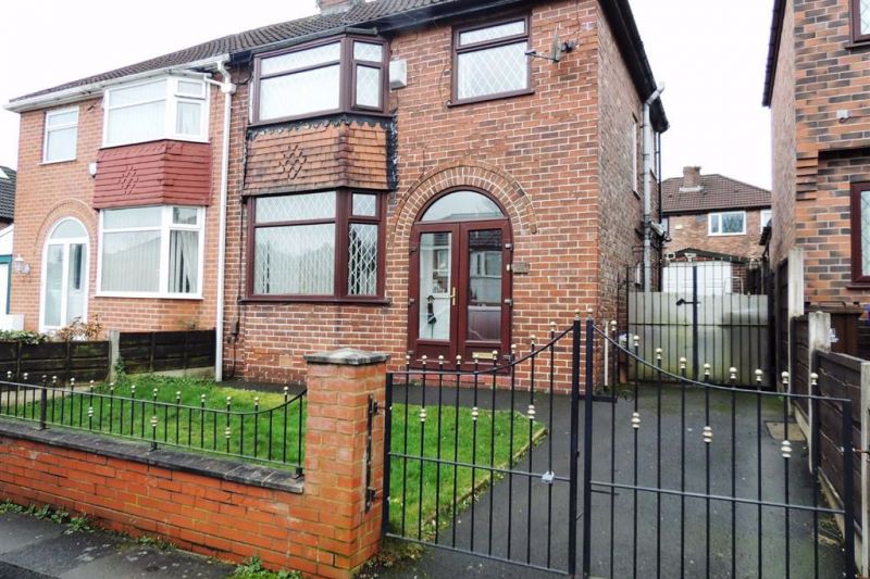 Property at Peakdale Road, Droylsden, Manchester