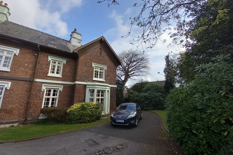 Property at & 105a Walton Road, Stockton Heath, Warrington, Cheshire