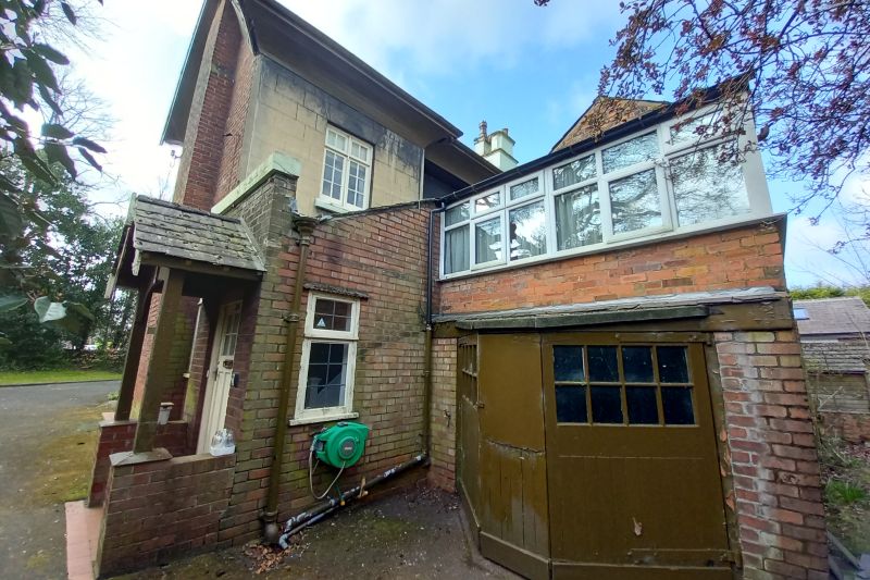 Property at & 105a Walton Road, Stockton Heath, Warrington, Cheshire