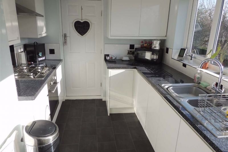 Fitted Kitchen - Bean Leach Drive, Offerton, Stockport