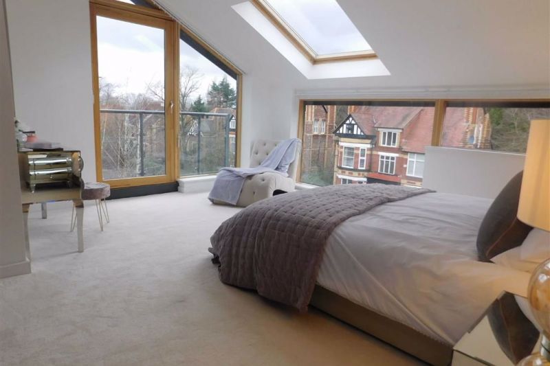 Master Bedroom - Cottonfields, Manchester