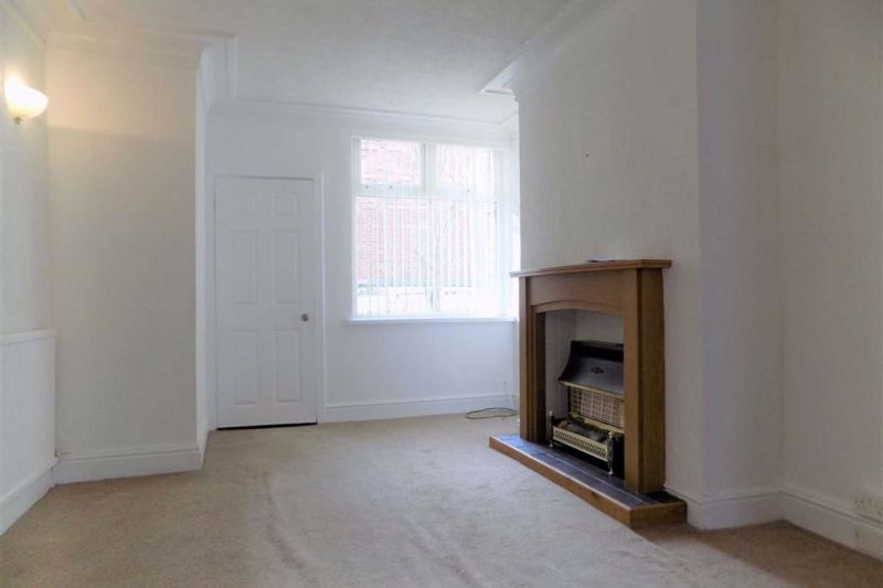 Property at Thornley Lane North, Stockport