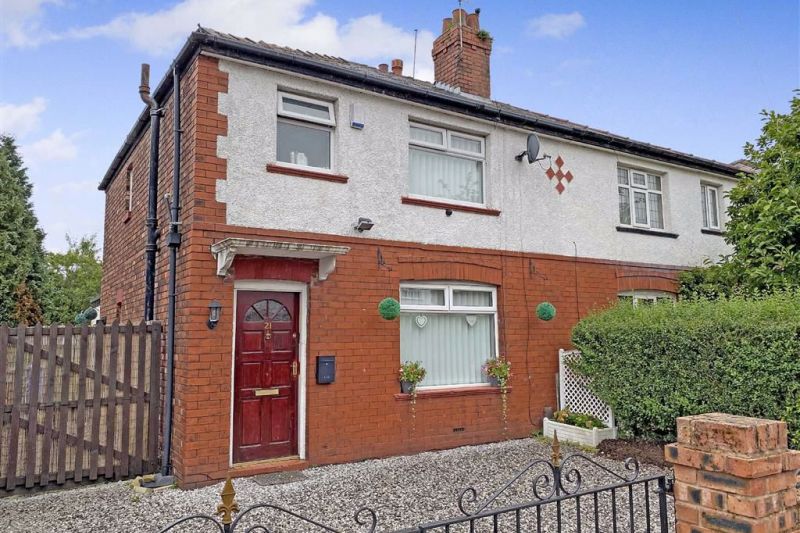 Property at Kinder Grove, Romiley, Stockport