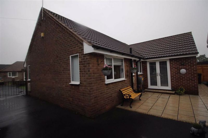 Property at Wynne Close, Denton, Manchester