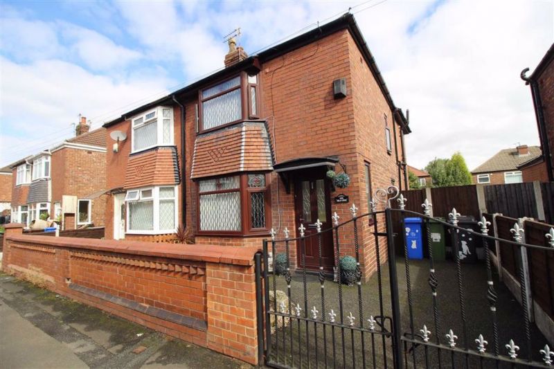 Property at Norlan Avenue, Audenshaw, Manchester