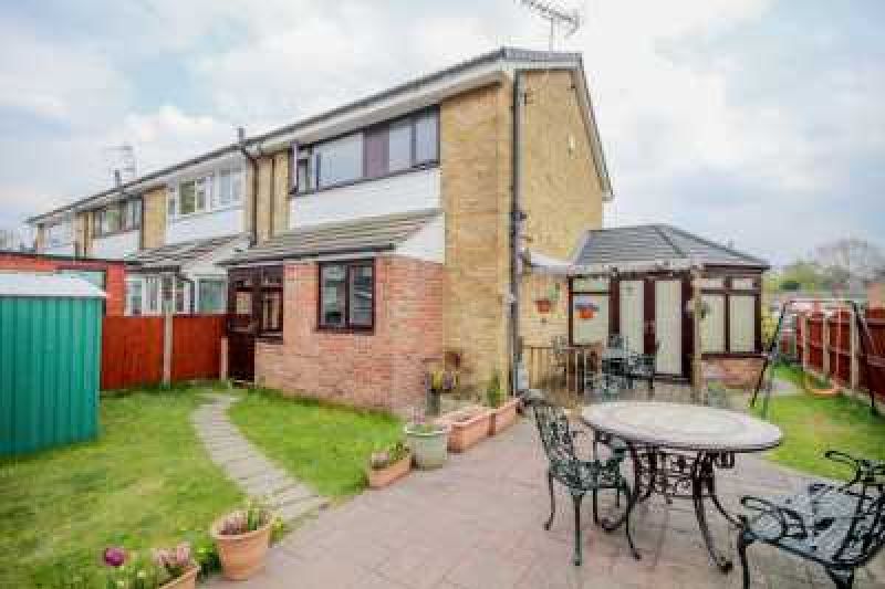 Property at Central Drive, REDDISH, Cheshire