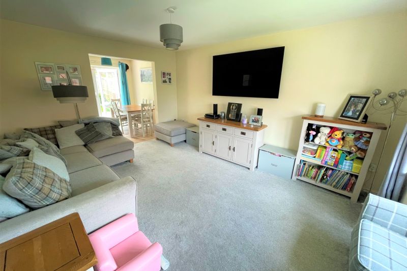 Property at Rowan Crescent, Hyde, Greater Manchester