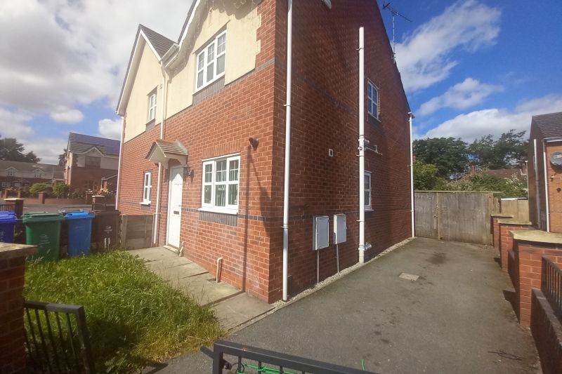Property at Broadoak Drive, Wythenshawe, Greater Manchester