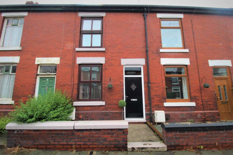 2 bed Terraced House For Sale