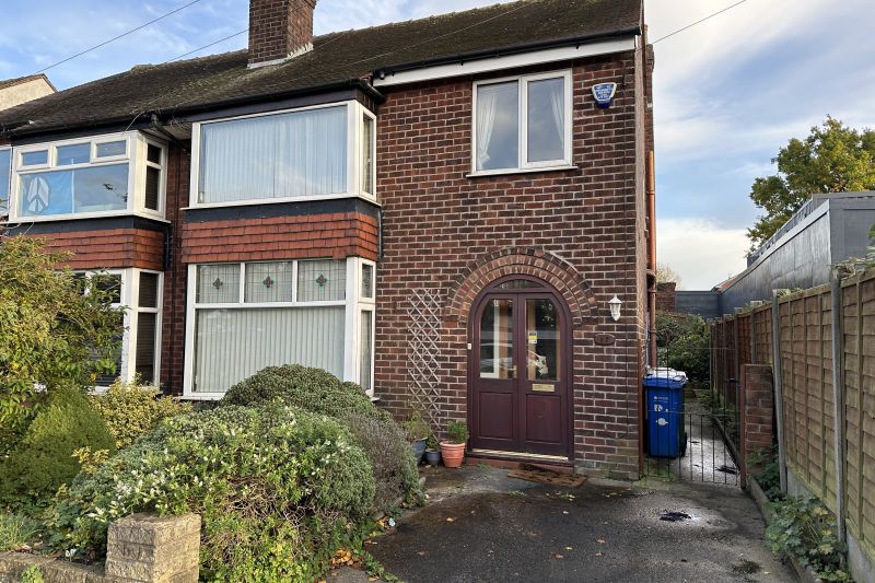3 bed Semi-Detached House For Sale