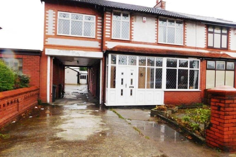 5 bed Semi-Detached House For Sale