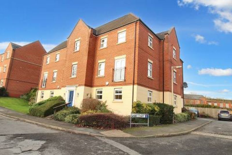 2 bed Ground Floor Apartment For Sale